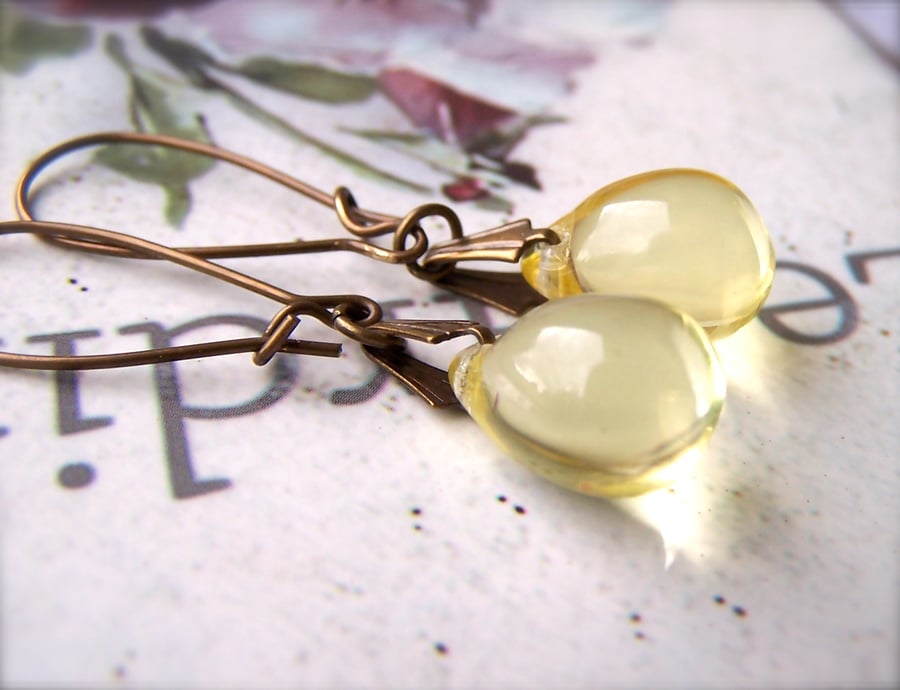 Pale Yellow Earrings, Lemon Teardrop Earrings, Bridesmaid Jewellery