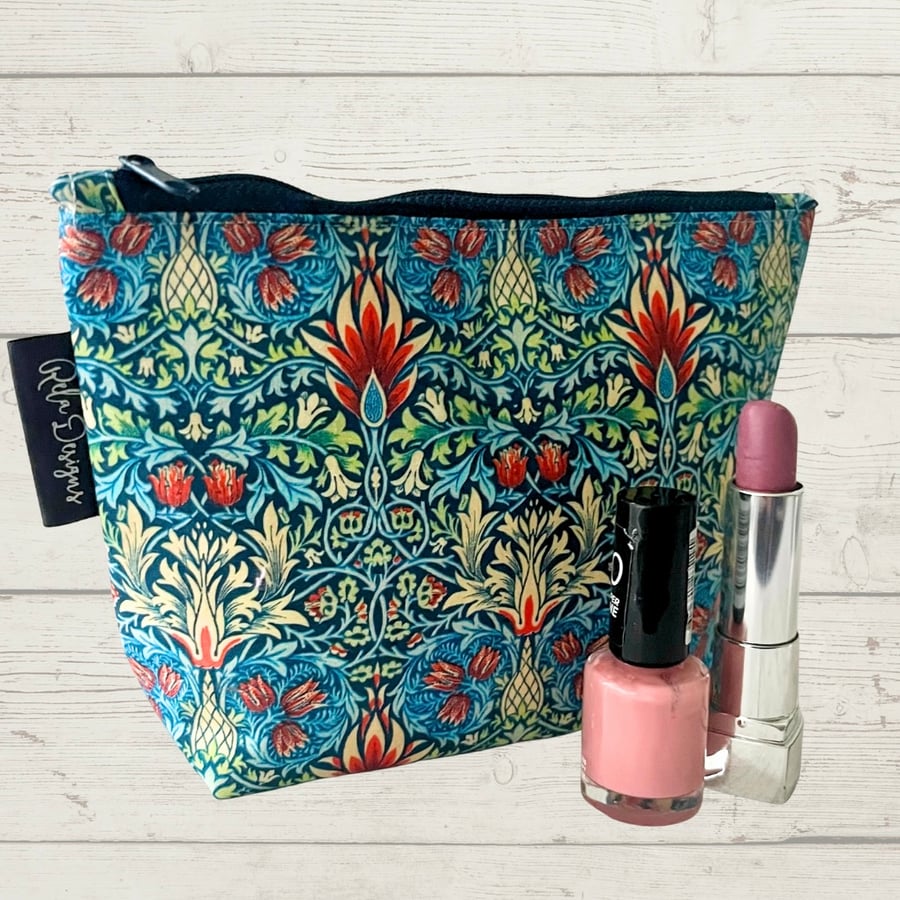 Cosmetics bags blue retro bird print