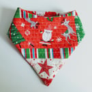 Christmas Newborn dribble bib, patchwork bandana bib, reversible quilted bib