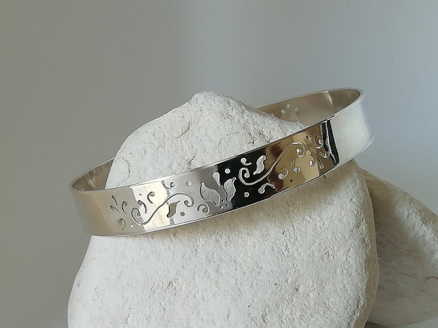 Filigree Decorated Bangle