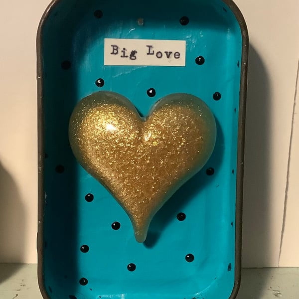 Mixed media vintage tin. Resin heart. Gold. Valentine’s Day. Quirky unusual gift