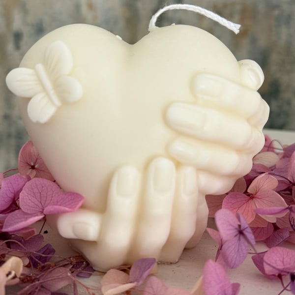 Heart 3d shape candle