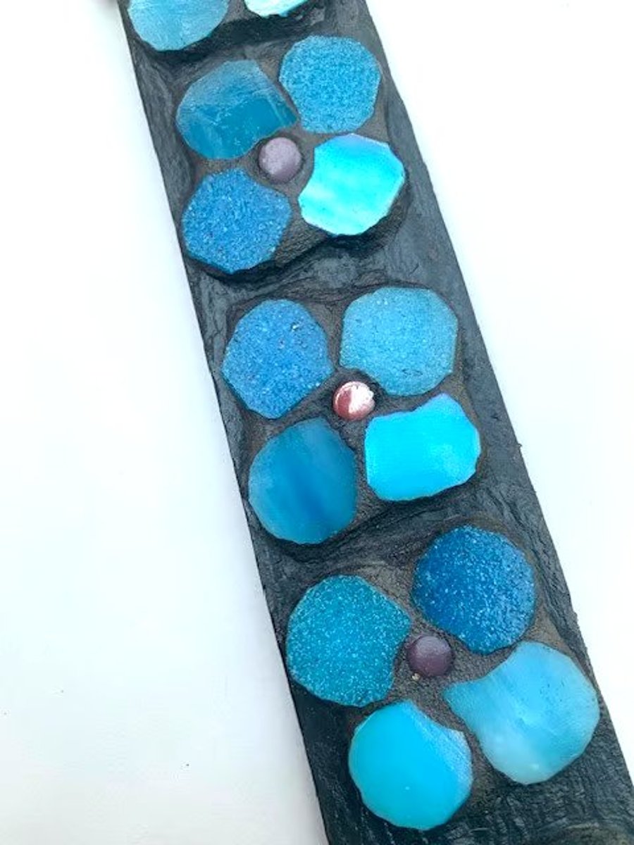 Hanging Turquoise Flower Mosaic
