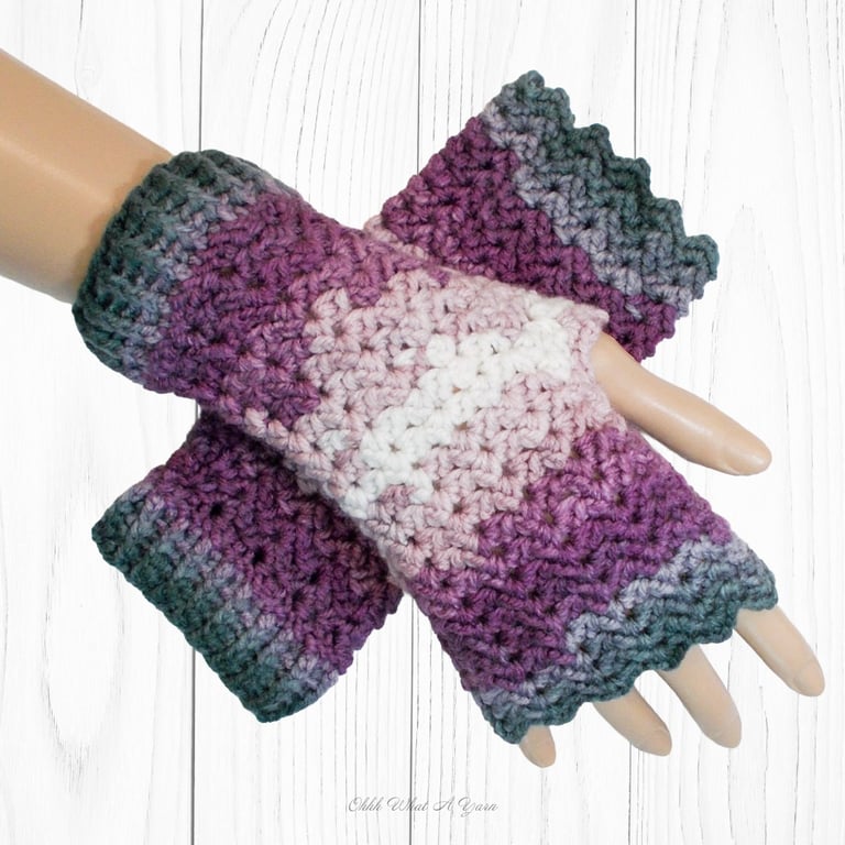 Crochet gloves. Purple pink and grey ladies gloves, fingerless gloves.  