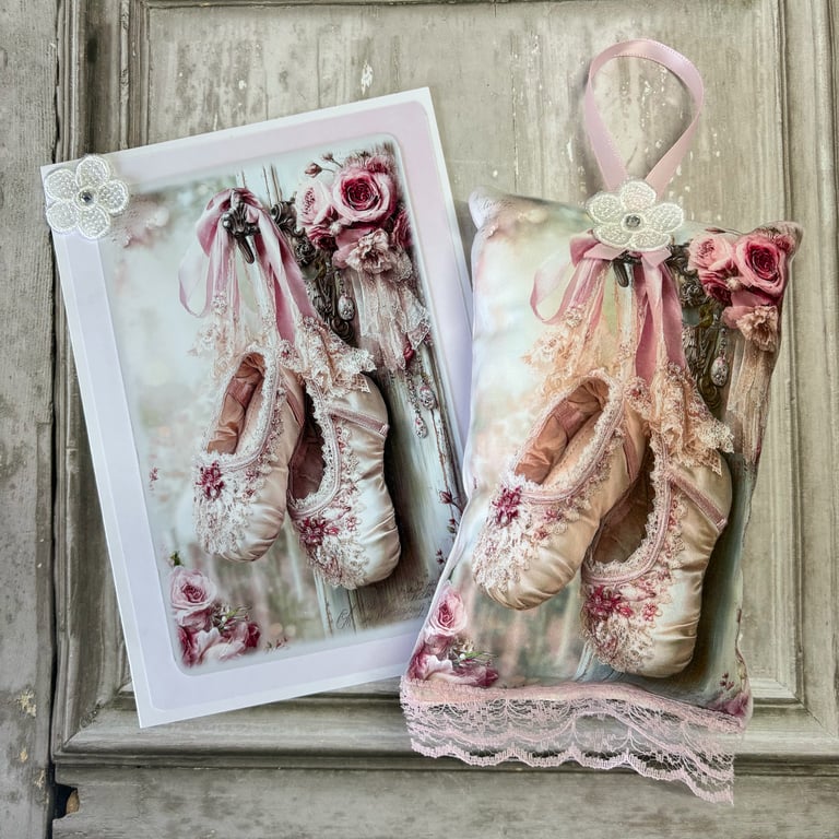 Door Hanger & Card Set- NL 0004 (Ballet Shoes)