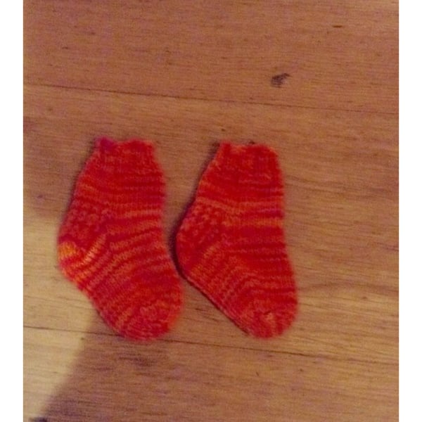 Hand Knit Baby Socks  0-3 months Hot Pink & Orange mix 