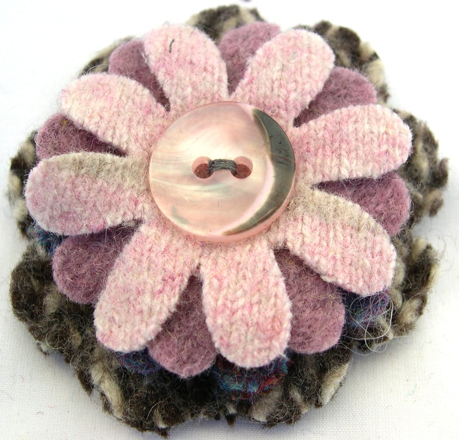 Knitted Felted Upcycled Flower Patterned Woollen wool Corsage Brooch Pin Badge