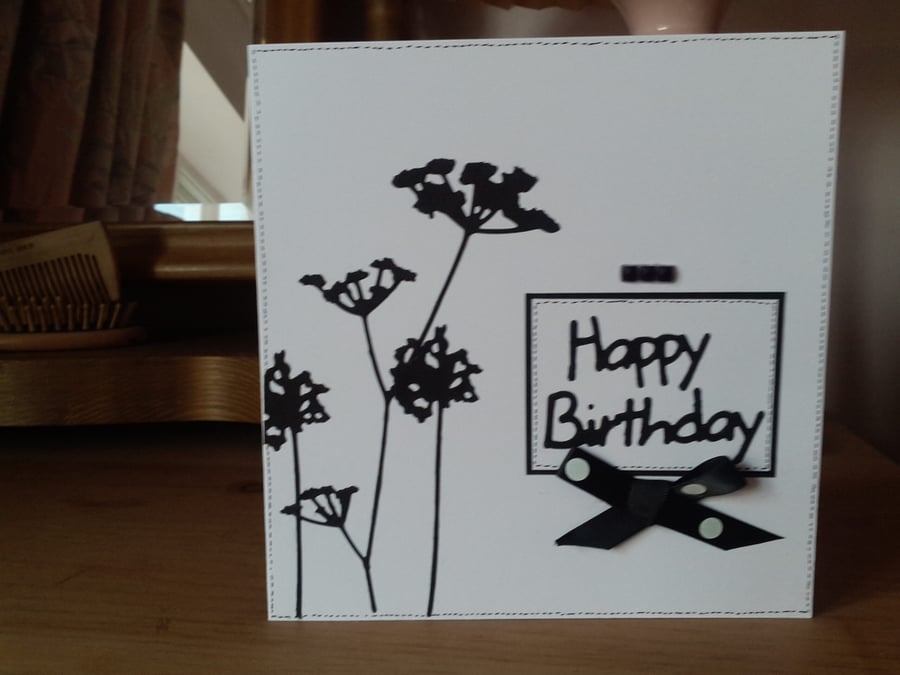 Monocolour allium birthday card