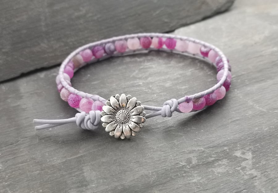 SALE Purple leather and agate bead bracelet, flower button fastener