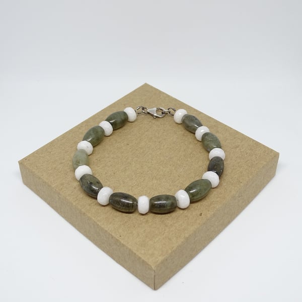 Labradorite & Quartz Bracelet