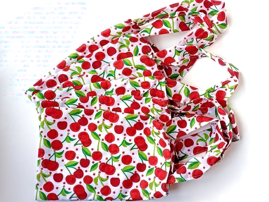RED CHERRIES theme, 6 Pack, SMALL Red and Green, party, present or book bags