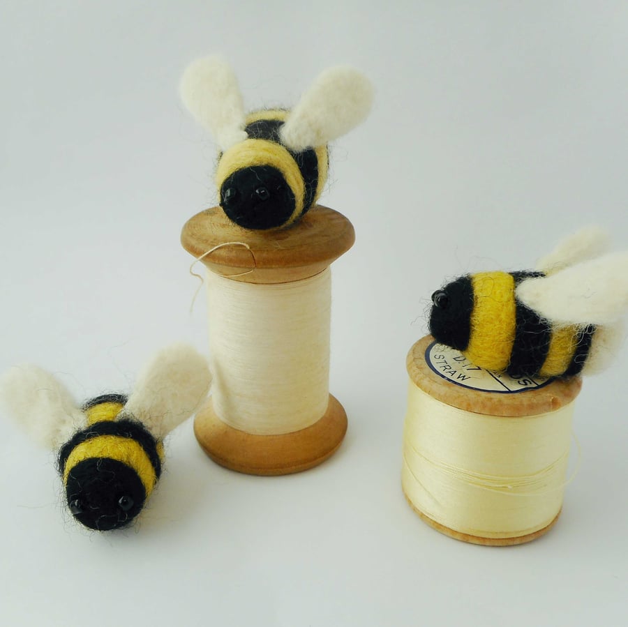 Needle felting for beginners workshop - Bumblebees