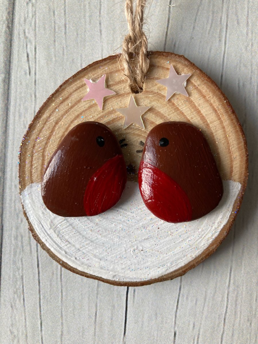 SALE-robins and stars Christmas decoration with pebbles from Cornwall 