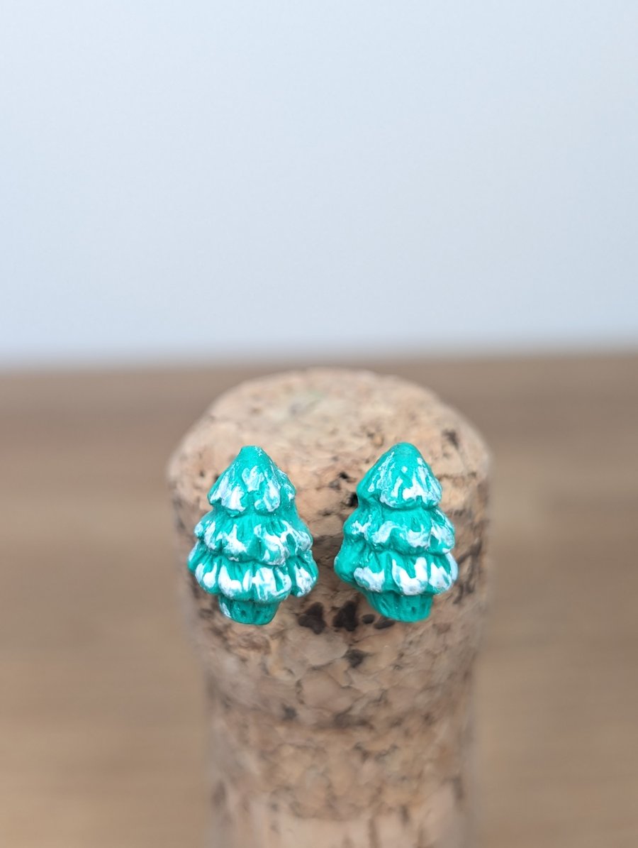  Christmas tree stud earrings