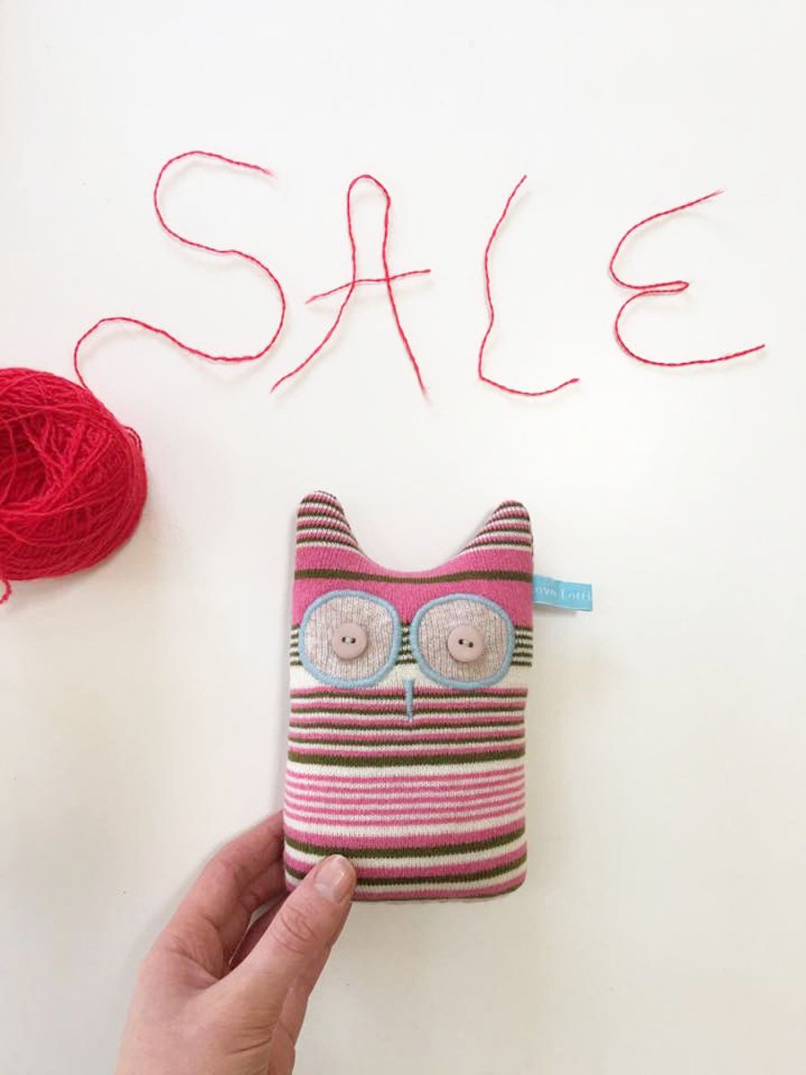 SALE: Large knitted Lavender Owl 