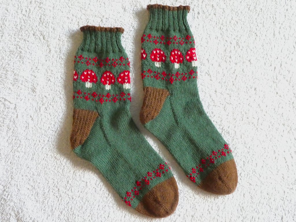 Autumn Toadstool Sock Knitting Pattern PDF. Socks 4ply Knitting.  PDF Pattern.