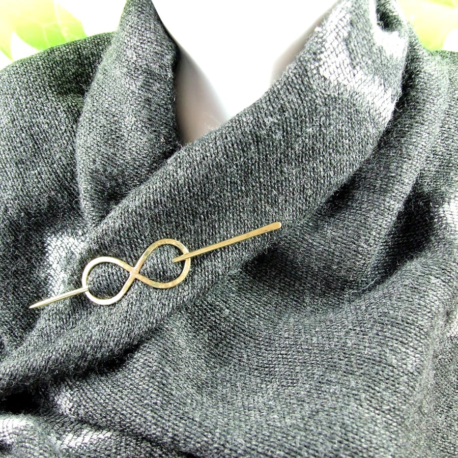 Shawl Pin, Brass Infinity Knot Celtic Clasp