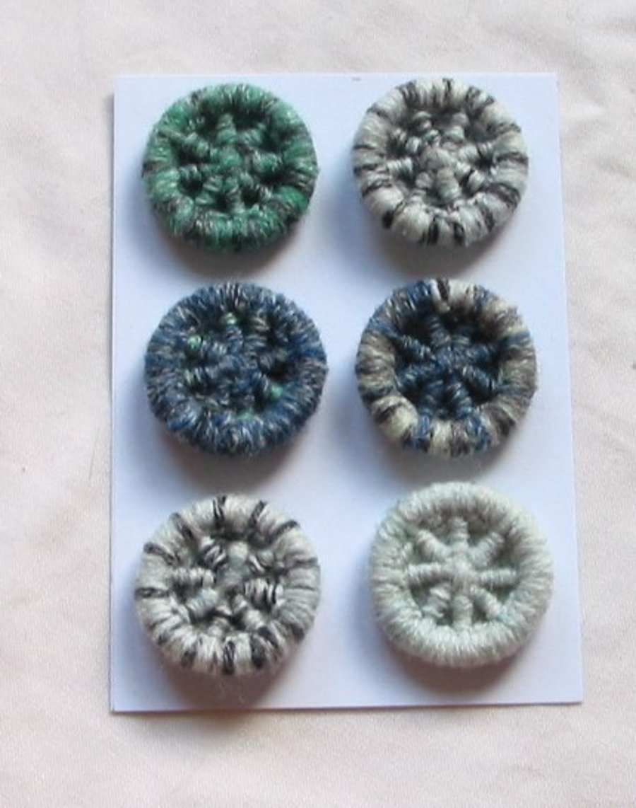 Dorset Pinwheel buttons