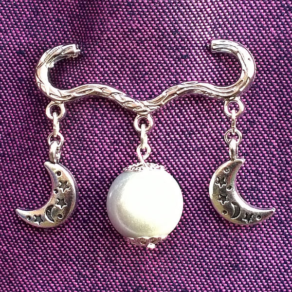 Triple Goddess Moon Phase Brooch, Triple Moon, Pagan, Wiccan Bag Dangle