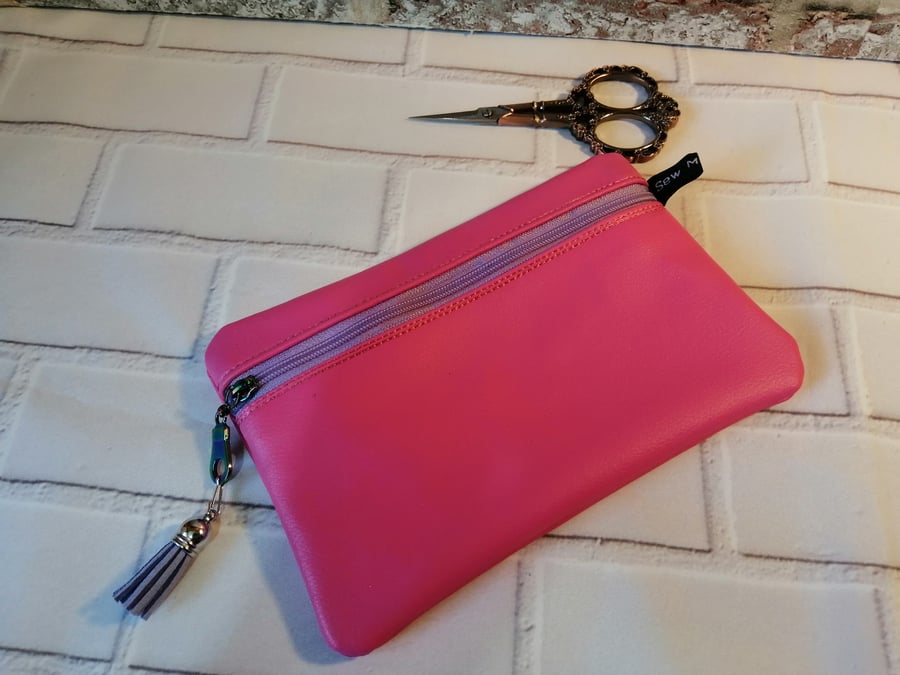 Pink Make up, Cosmetic Bag in faux leather 