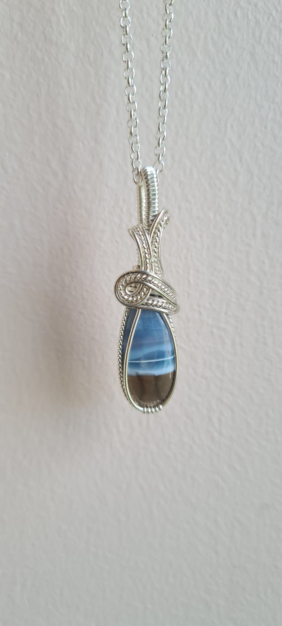 Natural Owyhee Blue Opal & 925 Silver Necklace Pendant Gift Crystal Jewellery 