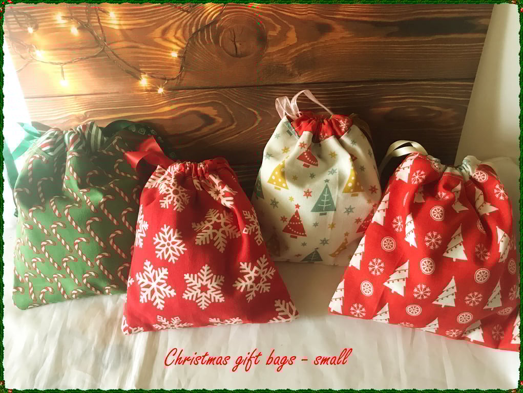Christmas Gift Bags, Eco Friendly Reusable Drawstring Bag