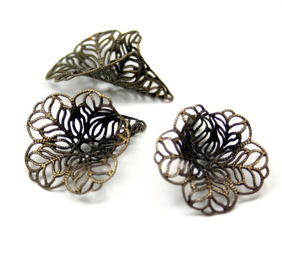 Pack of 10 - Antique Bronze Filigree Bead Caps