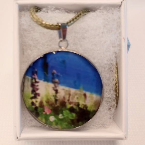 Resin pendant 
