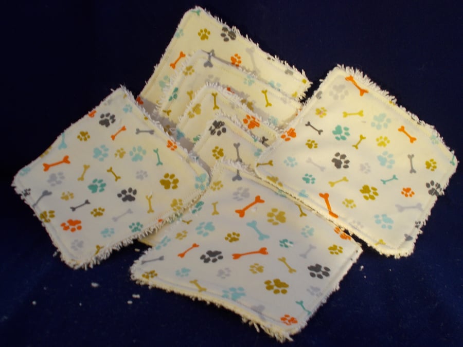 7 Reusable Face Wipes - Paw Prints