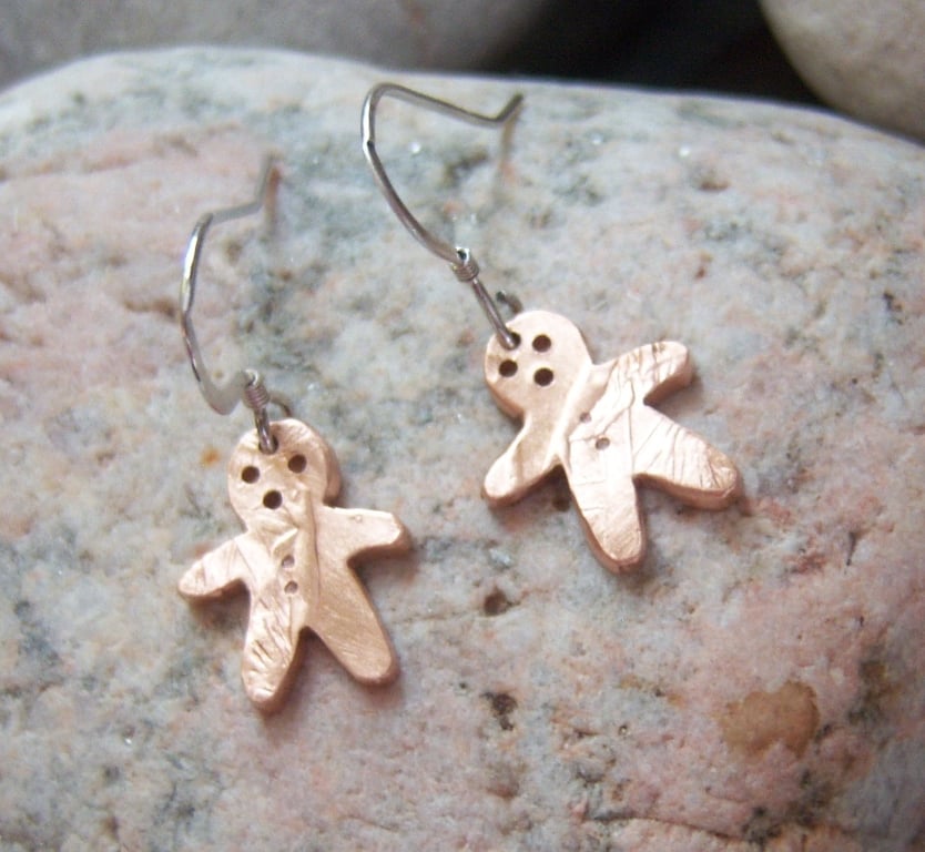 Gingerbreadman earrings upcycled from a penny coin