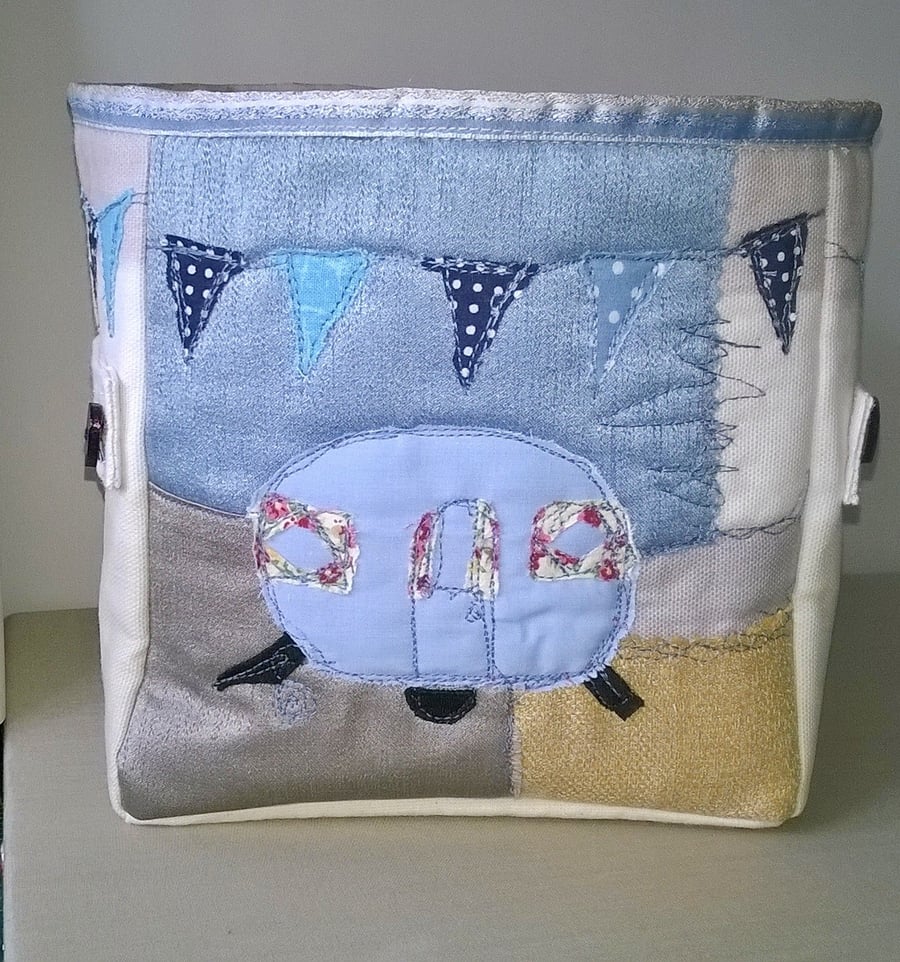 Caravan Storage Cube 