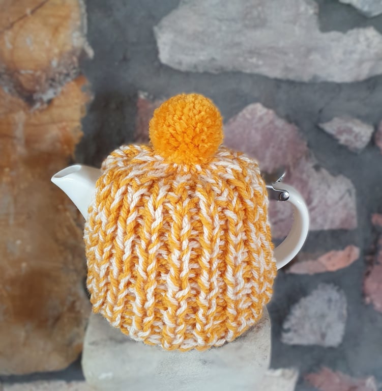 Tea Cosy, Cozy, Tea Pot Cover, Suki, For Life Stump Compatible, Hand Knitted