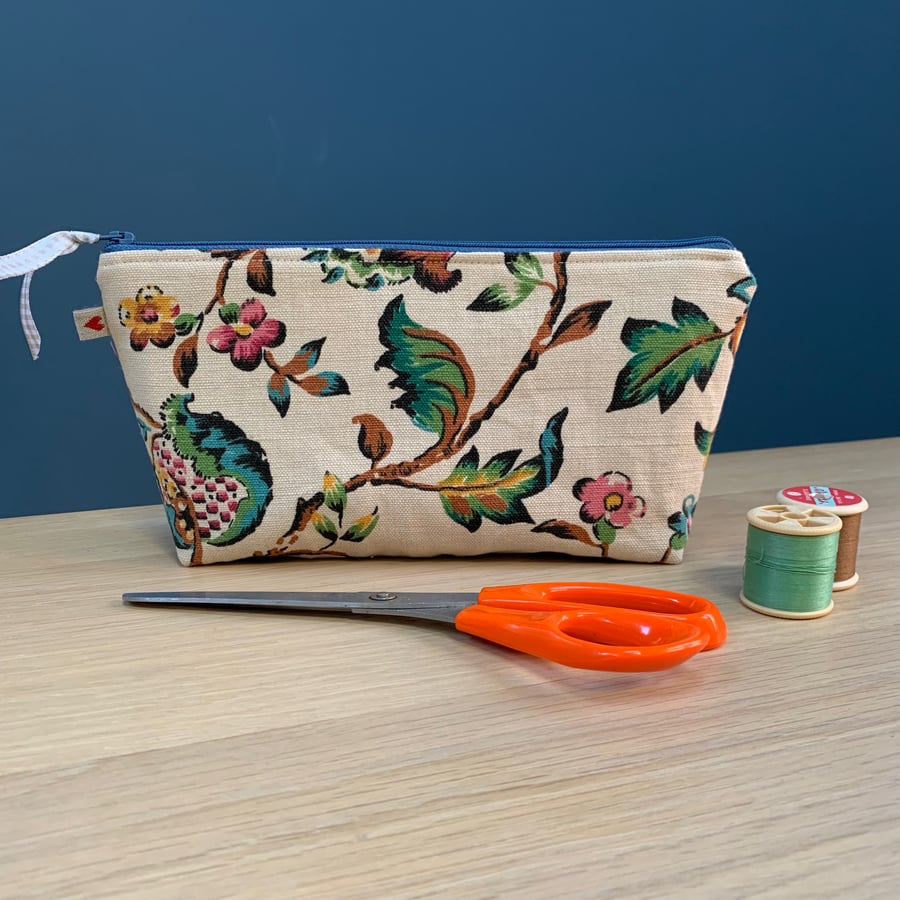 Floral linen and needlecord zip pouch