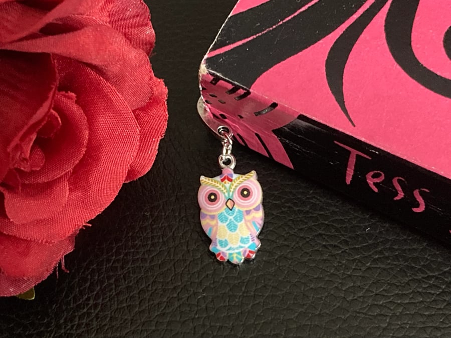 Light Pink Enamel Owl Bookmark, Book Lover Gift