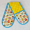 Owl oven Gloves. Quilted