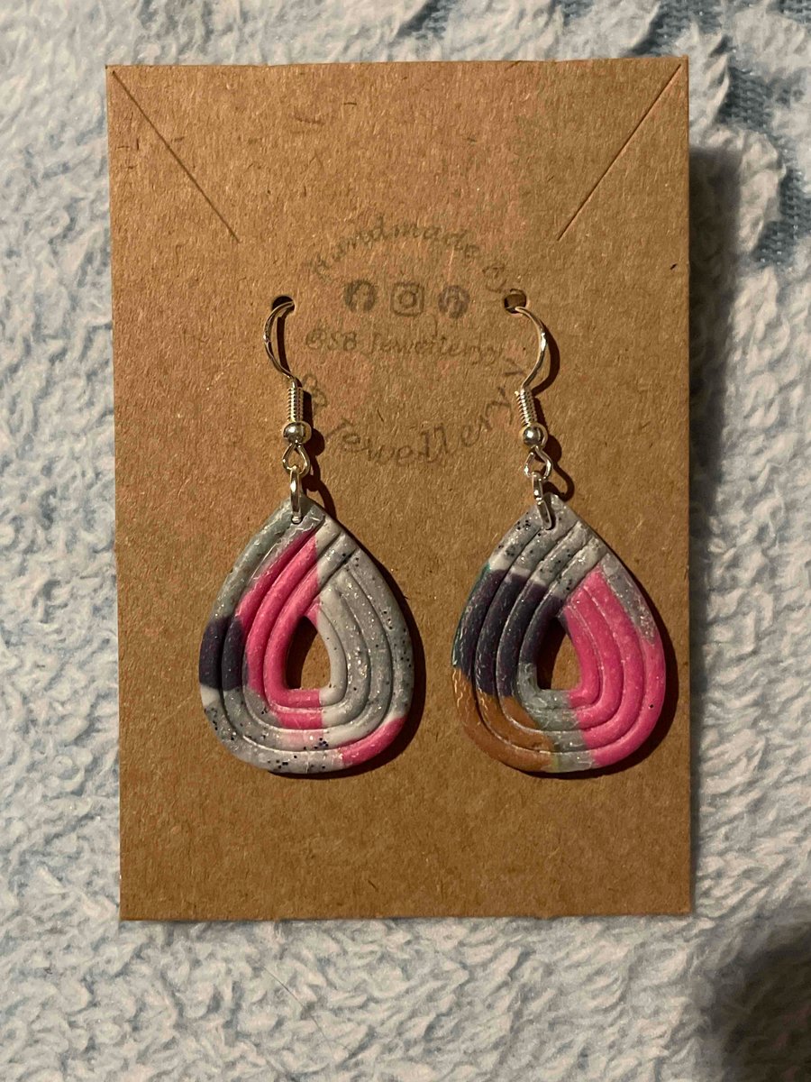 Handmade Polymer Clay Marble Mix Earrings (Clip On’s Available)