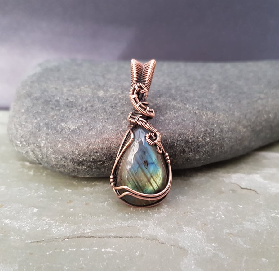Dainty Labradorite and Copper Wire Wrapped Necklace