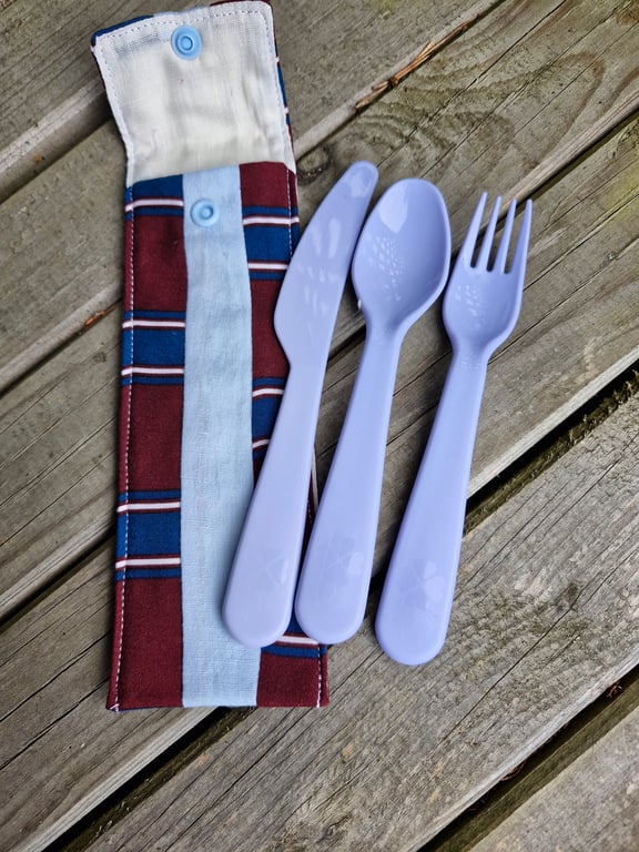 Cutlery gift set in striped blue and burgundy pouch. Great stocking filler idea