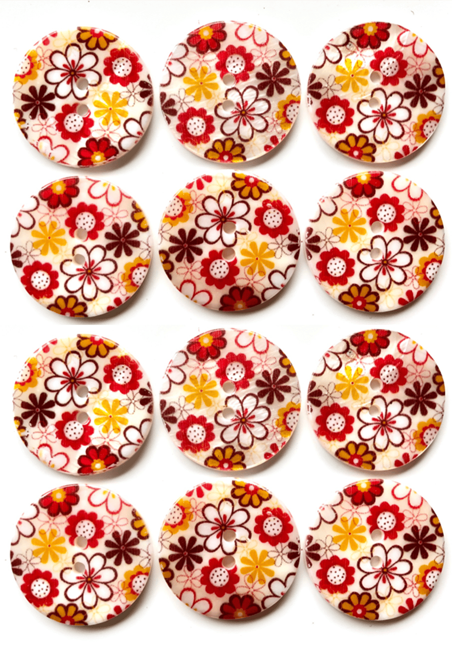 12 Shell Buttons, Flowers on White, Large 28mm Wide, Natural Mother of Pearl 