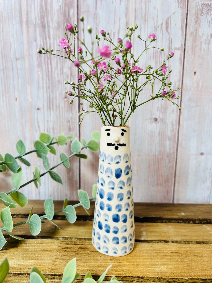 Small People Vase 