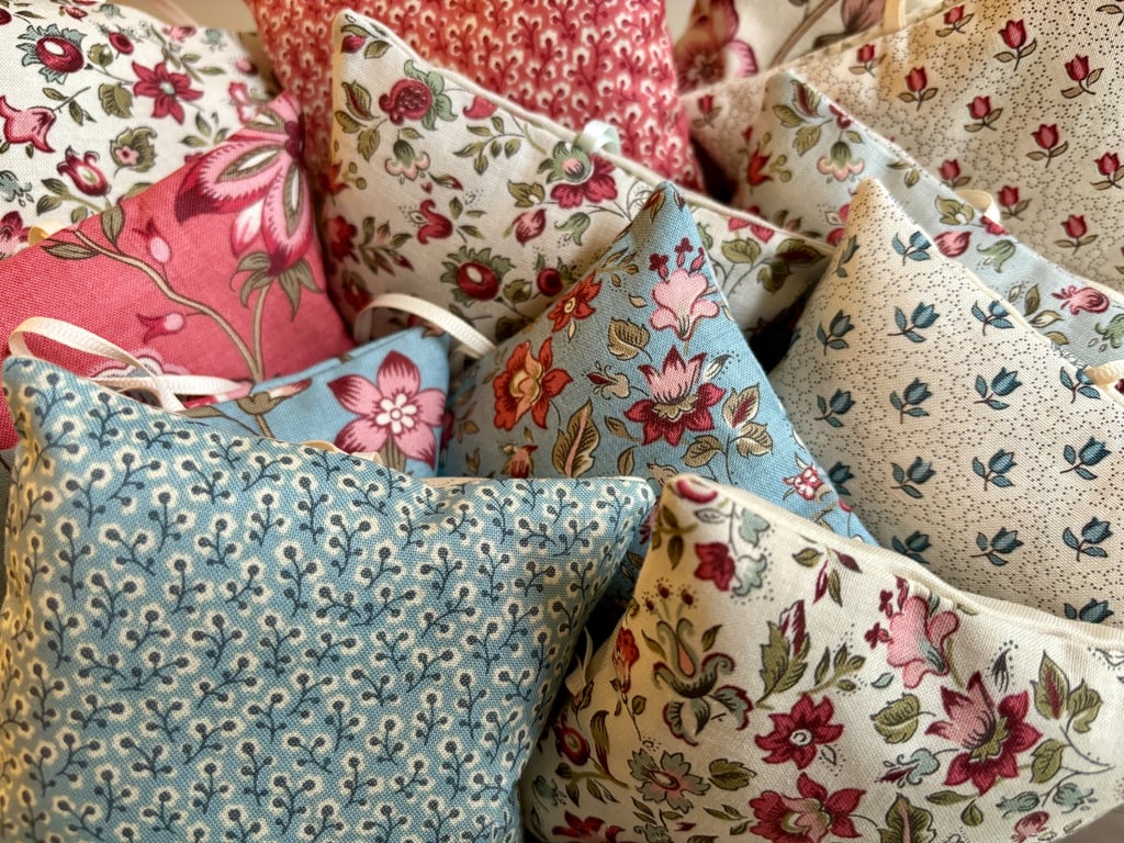 Bundle of 2 Lavender Bags, Antoinette Collection