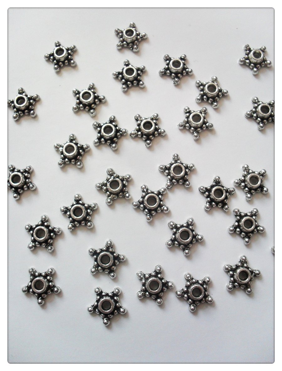 20 x Tibetan Silver Plated Beadcaps - 9mm - Starfish 