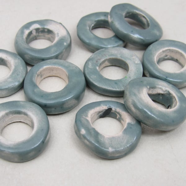 10 Medium Sage Green Glazed Ceramic Donut Beads