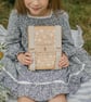 Wooden Flower Press with Straps in Delicate Daisy - Image 1