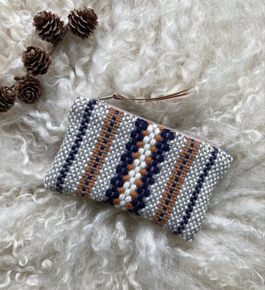 Woolly Wallet - Caramel. Handwoven in Wales