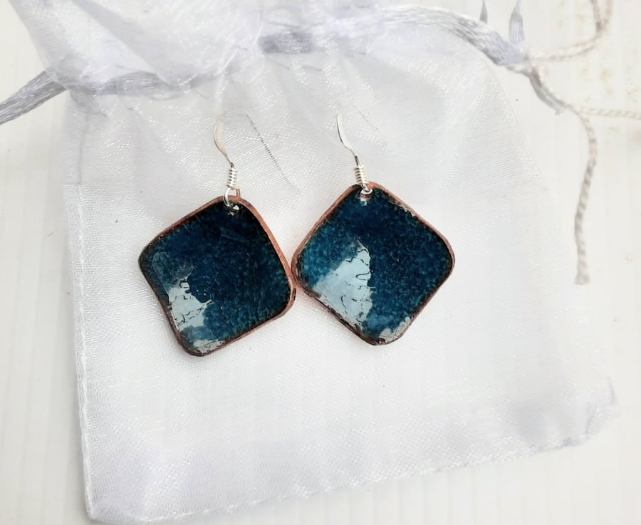 SMALL DOMED ENAMELLED EARRINGS - JADE