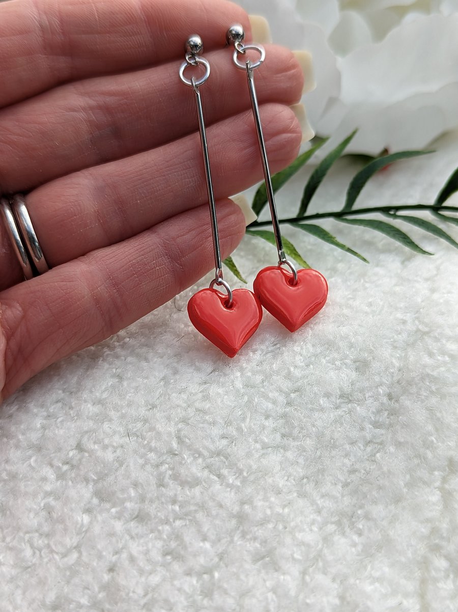 Red Bar Drop Heart Earrings