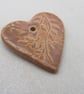 Medium Sand Brown Leaf Texture Heart Shaped Ceramic Pendant - Image 2