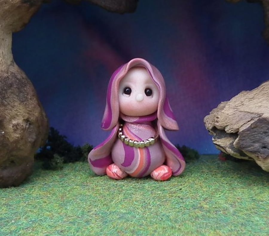 Tiny Garden Gnome 'Caro' 1.5" OOAK Sculpt by Ann Galvin