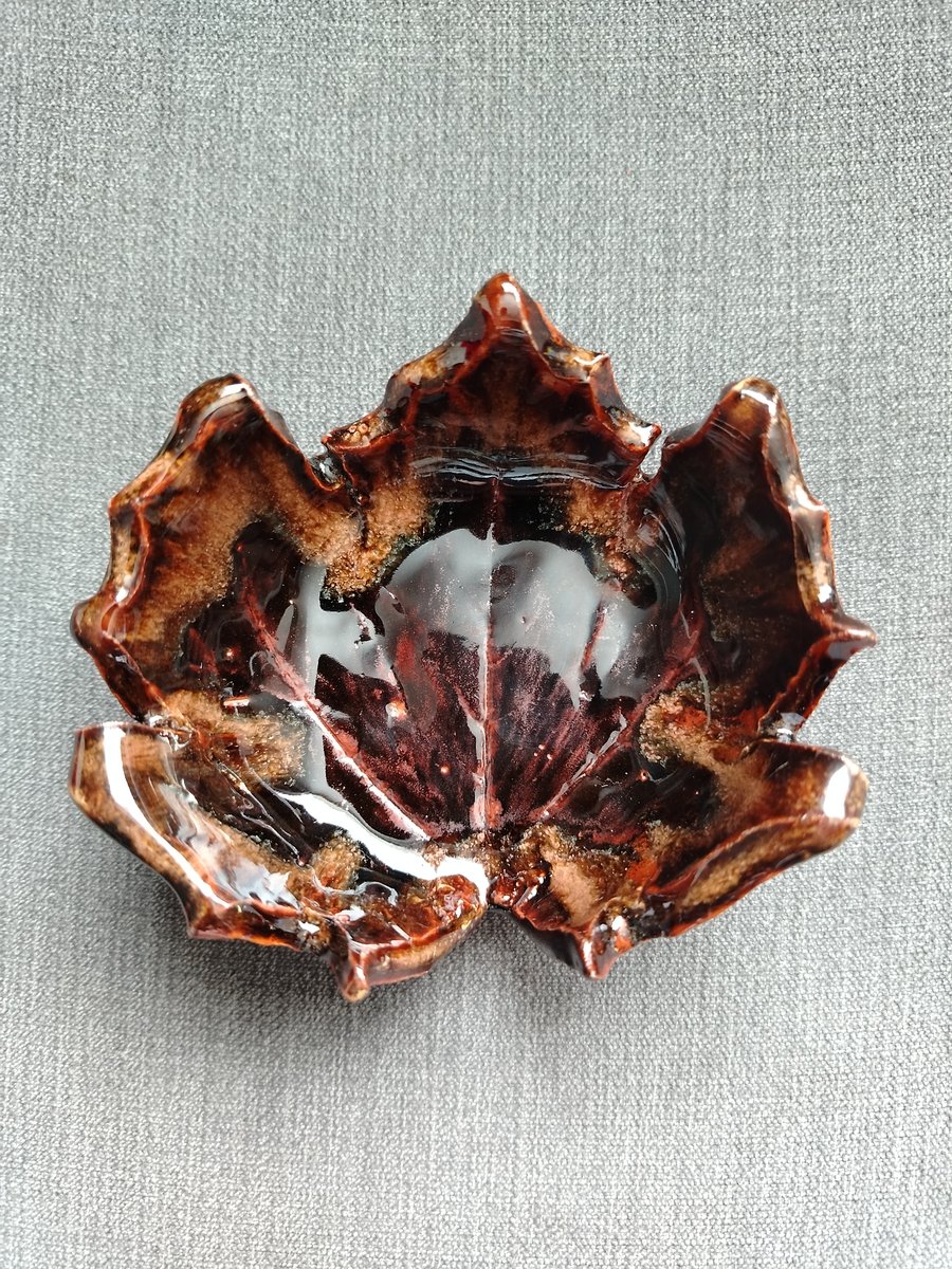 Autumn leaf trinket dish